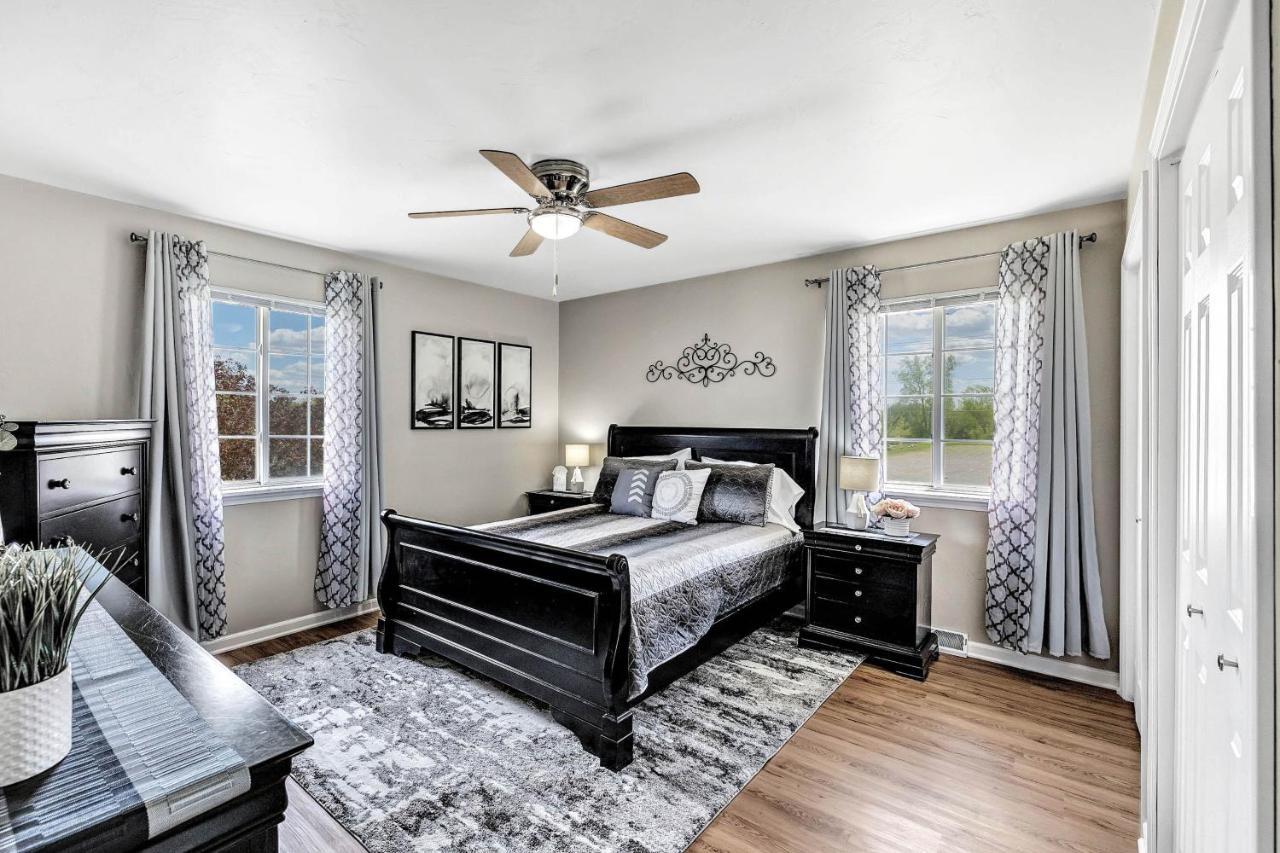 Serene 3 Bedroom Home, Nrm, Wi-Fi, Parking, Queen Bed De Pere Buitenkant foto